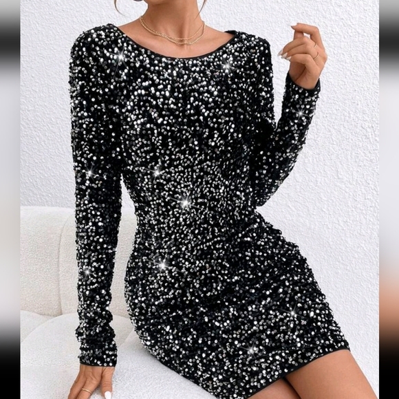 * New Draped Back Sequin Velvet Dress Long Sleeve Short Black Silver - Picture 3 of 9